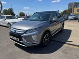 2019 Mitsubishi Eclipse Cross thumbnail 3