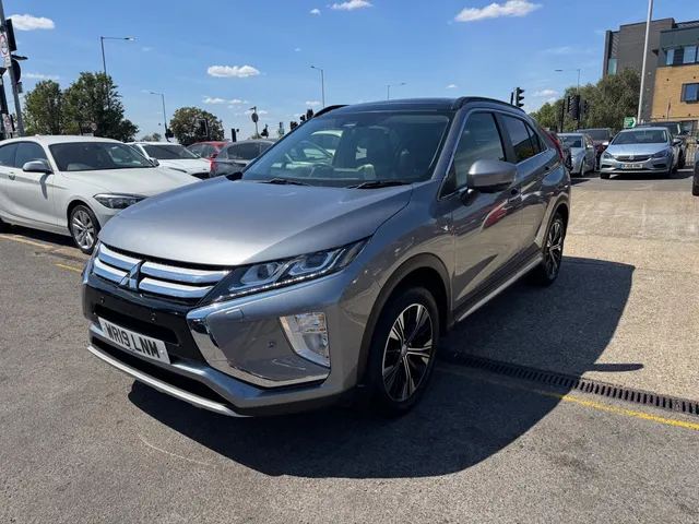 2019 Mitsubishi Eclipse Cross — photo 3