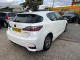 2016 Lexus CT thumbnail 7