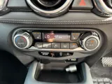 2020 Nissan Juke thumbnail 37
