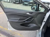 2019 Vauxhall Astra thumbnail 55