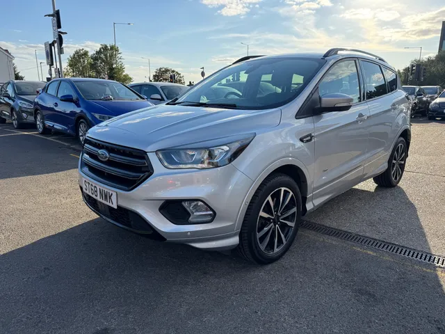 2018 Ford Kuga — photo 2