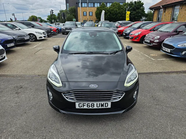 2018 Ford Fiesta — photo 3