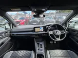 2021 Volkswagen Golf thumbnail 38