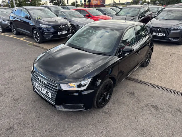 2017 Audi A1 — photo 2
