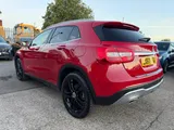2017 Mercedes-Benz GLA thumbnail 8