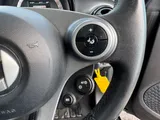 2017 Smart Fortwo thumbnail 23