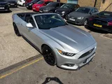 2018 Ford Mustang thumbnail 16
