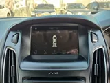 2017 Ford Focus thumbnail 39