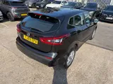 2020 Nissan Qashqai thumbnail 13