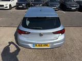 2016 Vauxhall Astra thumbnail 11