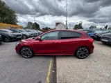 2019 Ford Focus thumbnail 15