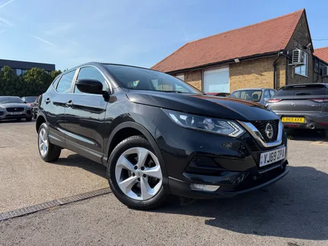 Used 2020 Nissan Qashqai Acenta Premium Dig-t Semi-auto for sale on Motoring Today