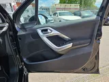 2019 Peugeot 2008 thumbnail 44