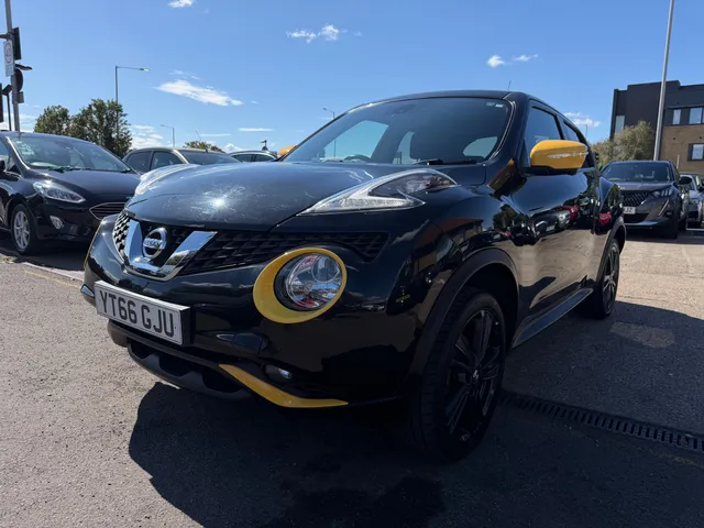 2016 Nissan Juke — photo 3