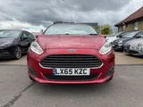 2015 Ford Fiesta thumbnail 6
