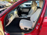 2017 BMW 3 Series thumbnail 41