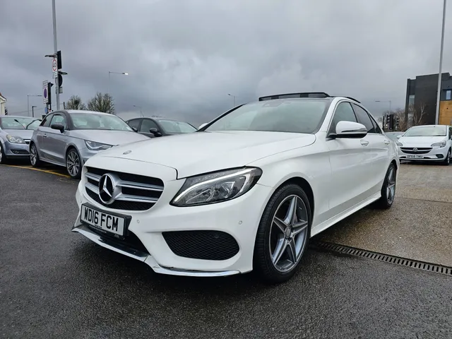 2016 Mercedes-Benz C-Class — photo 4