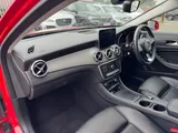 2017 Mercedes-Benz GLA thumbnail 15