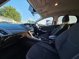 2017 Ford Focus thumbnail 21
