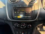 2014 Dacia Sandero thumbnail 20