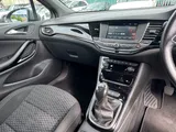 2017 Vauxhall Astra thumbnail 25