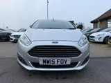 2015 Ford Fiesta thumbnail 5