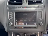 2016 Volkswagen Polo thumbnail 22
