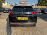 2019 Peugeot 3008 thumbnail 10