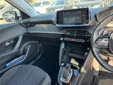 2021 Peugeot 2008 thumbnail 27