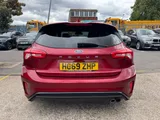 2019 Ford Focus thumbnail 13