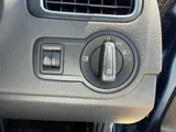 2015 Volkswagen Polo thumbnail 20