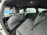 2017 Ford Focus thumbnail 38