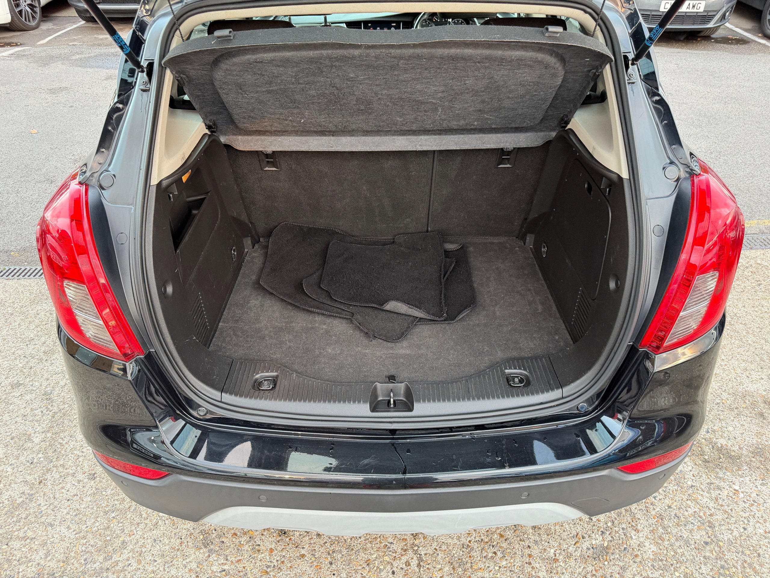 2017 Vauxhall Mokka X thumbnail 47