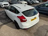 2013 Ford Focus thumbnail 8