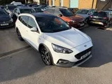 2019 Ford Focus thumbnail 6