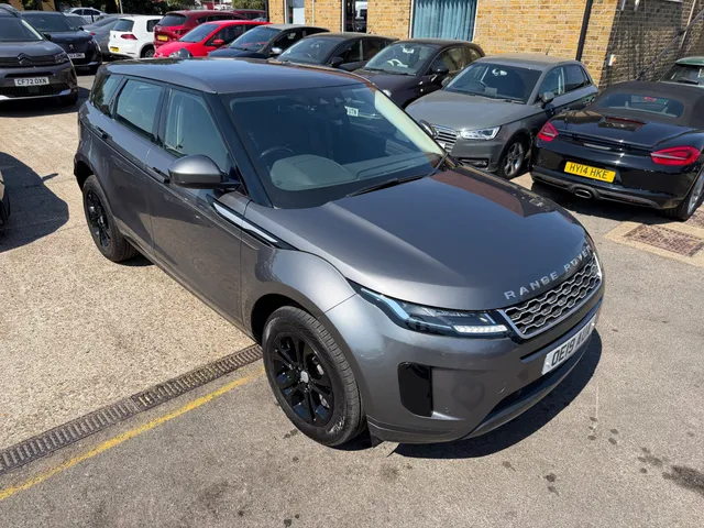 2019 Land Rover Range Rover Evoque — photo 3