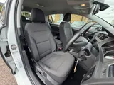 2016 Volkswagen Golf thumbnail 32