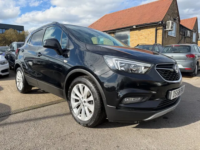 2019 Vauxhall Mokka X — photo 2