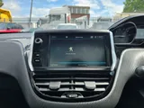 2019 Peugeot 2008 thumbnail 26