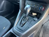 2018 Ford Focus thumbnail 31