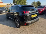 2019 Peugeot 3008 thumbnail 8
