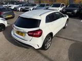2018 Mercedes-Benz GLA thumbnail 10