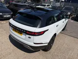 2017 Land Rover Range Rover Velar thumbnail 9