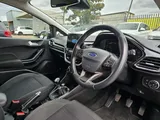 2018 Ford Fiesta thumbnail 29