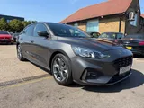 2019 Ford Focus thumbnail 3