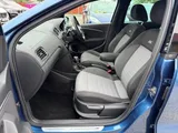 2017 Volkswagen Polo thumbnail 44
