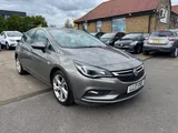 2017 Vauxhall Astra thumbnail 4