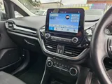 2018 Ford Fiesta thumbnail 35