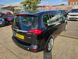 2018 Vauxhall Zafira Tourer thumbnail 17